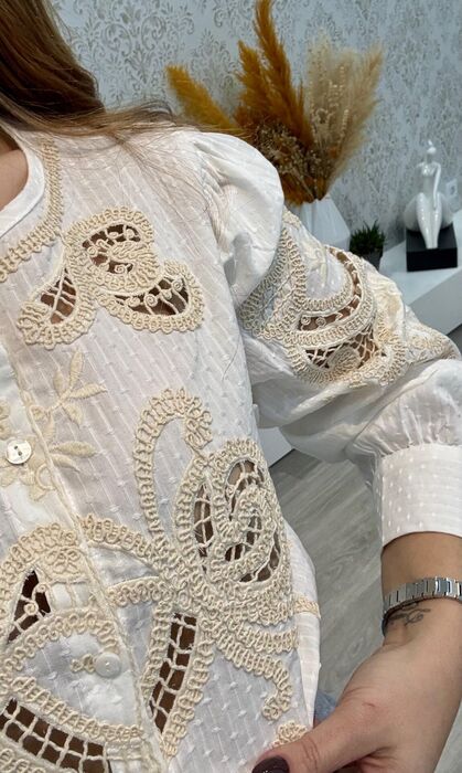 CAMISA BORDADO BRANCA