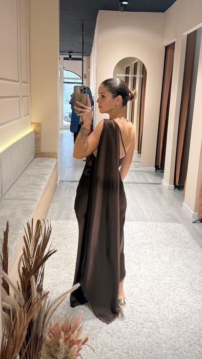 VESTIDO LIANA - CASTANHO