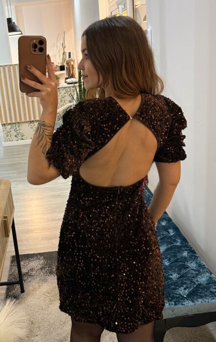 VESTIDO LANTEJOULAS - CASTANHO