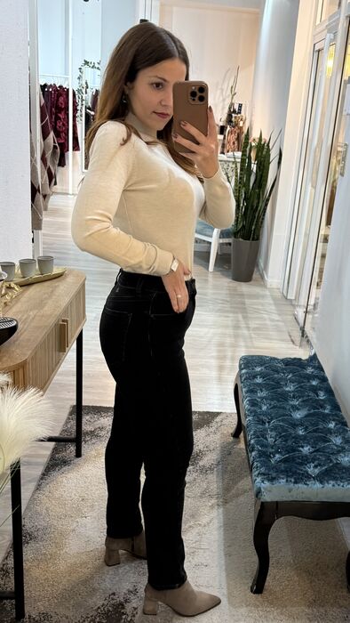 MOM FIT JEANS (REDIAL) - PRETA