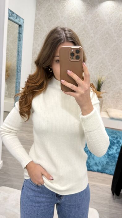 CAMISOLA PÊLO POR DENTRO - OFF WHITE
