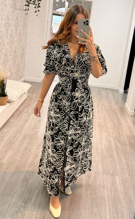 VESTIDO COM RELEVO - PRETO