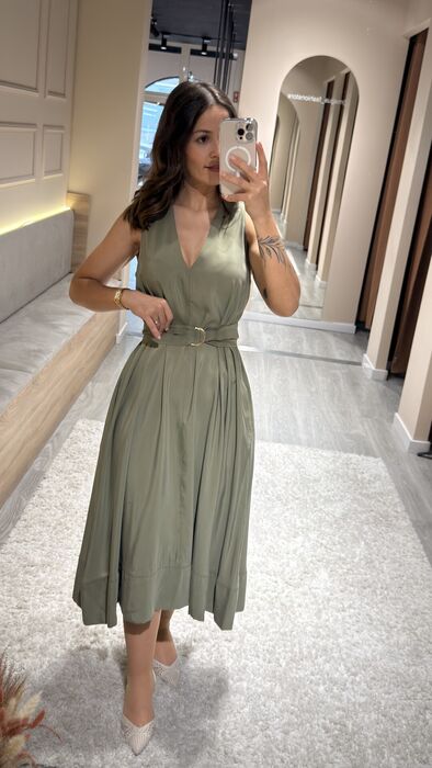 VESTIDO FLUÍDO COM CINTO - VERDE
