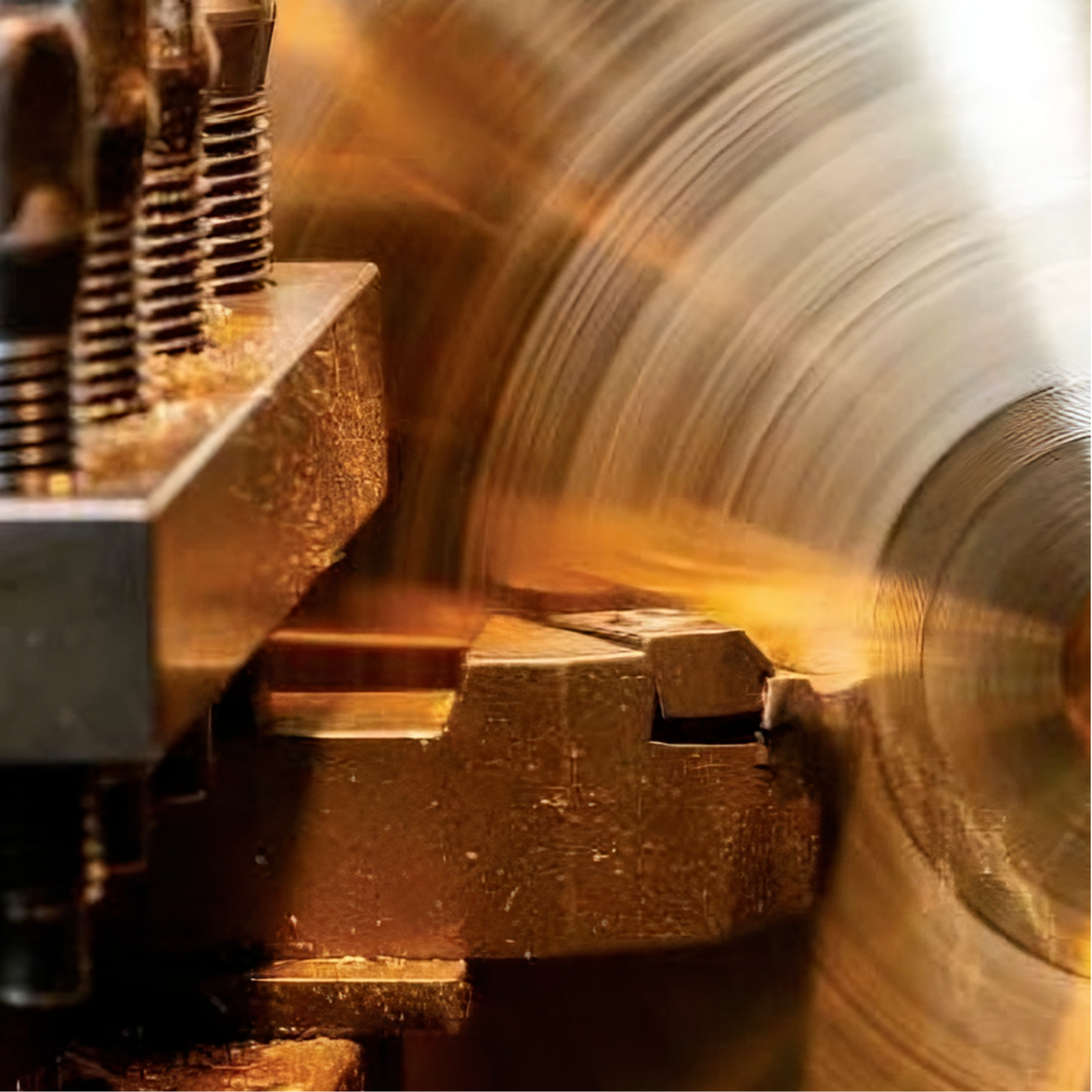 Brass casting process in MAMOA’s workshop for sculptural furniture details