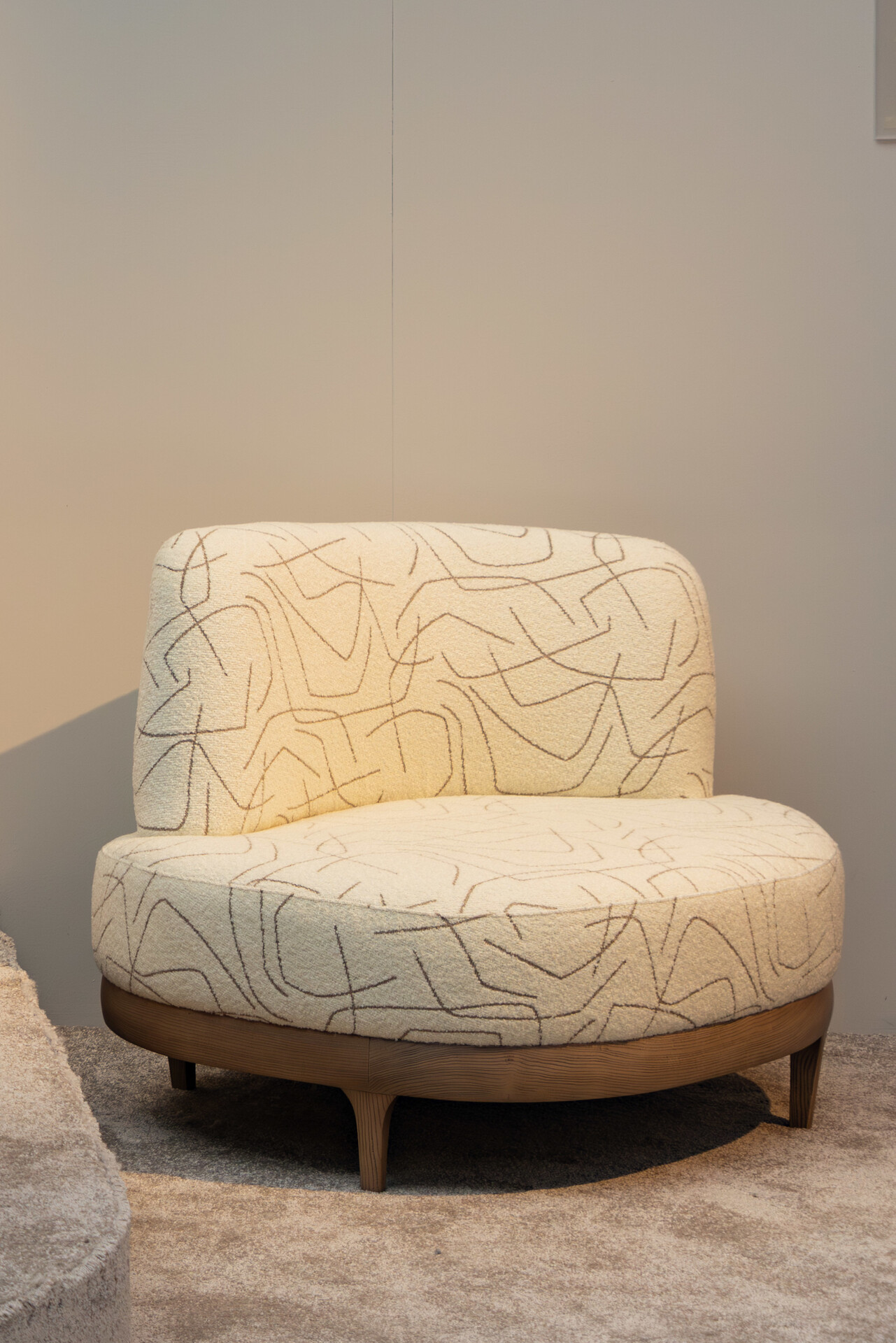 MAMOA Sur Le Bois Sofa