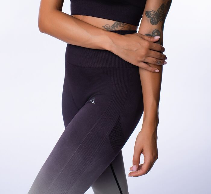 Legging de Cintura Alta Shade (Seamless)- Black