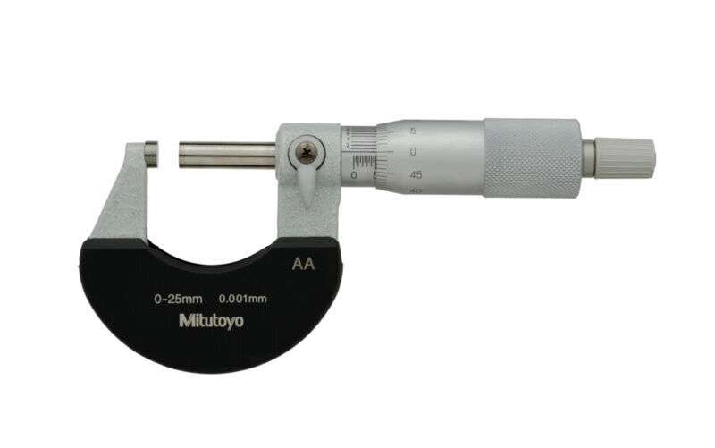 102-311 - Outside Micrometer com Heat Ins. Plate 0-25mm, 0,001mm, Mitutoyo