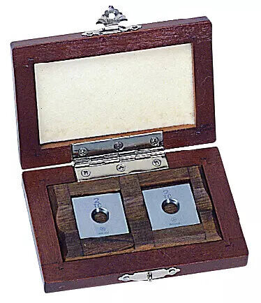 516-823-10 - Gauge Block Set, Métrico, Ins. Cert., ISO 2 blocos, Gr. 1, aço, Square Type, 2mm, Mitutoyo
