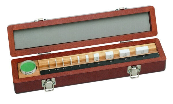 516-323-11 - Cerâmica_GB Set_Micrometer_Polegadas 10 blocos, Grau 2, Cerâmica, Opt. Parallel 0,5", Mitutoyo