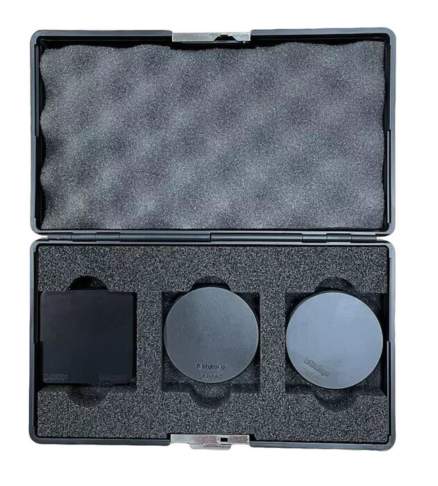 218000DMIT - 35, 60, 85 Shore D Shore Hardness Reference Material Set, Mitutoyo