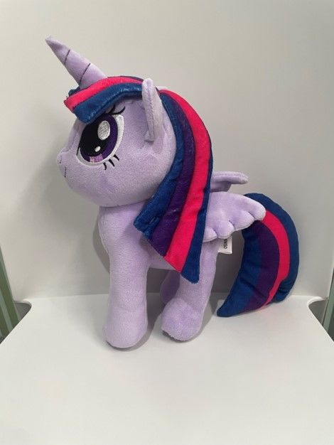My Little Pony - 25,4cm Peluche em Pé (Twilight Sparkle)