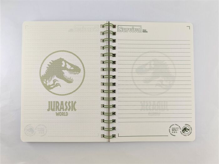 Mundo Jurássico - Caderno com Espiral (100 Folhas, com Autocolante)
