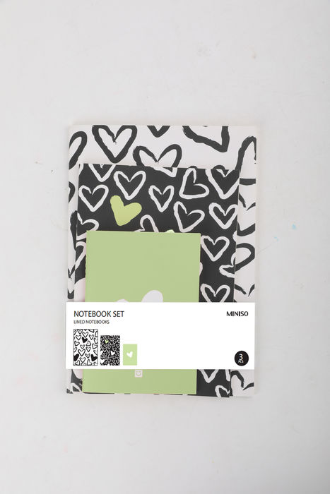 Conjunto Caderno Black White 2.0 A5, B5 e A6 (32 Folhas)