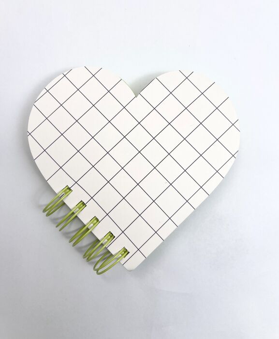 Caderno Black White 2.0 Heart (100 Folhas) (White Mesh)