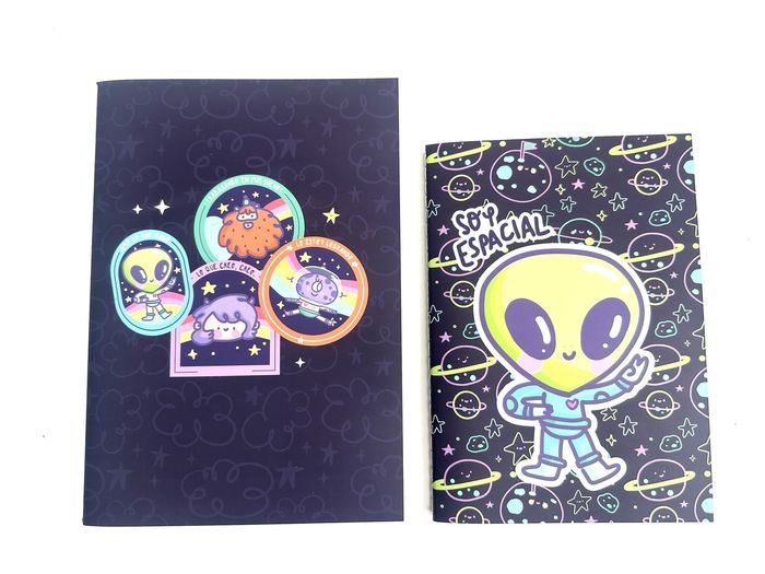 Caderno A5+B5 de VB Alien (32 Folhas, 2 Unidades)