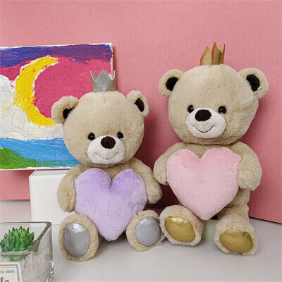 Peluche Segurando Coração com Coroa - 20cm (Roxo, Purple Heart)