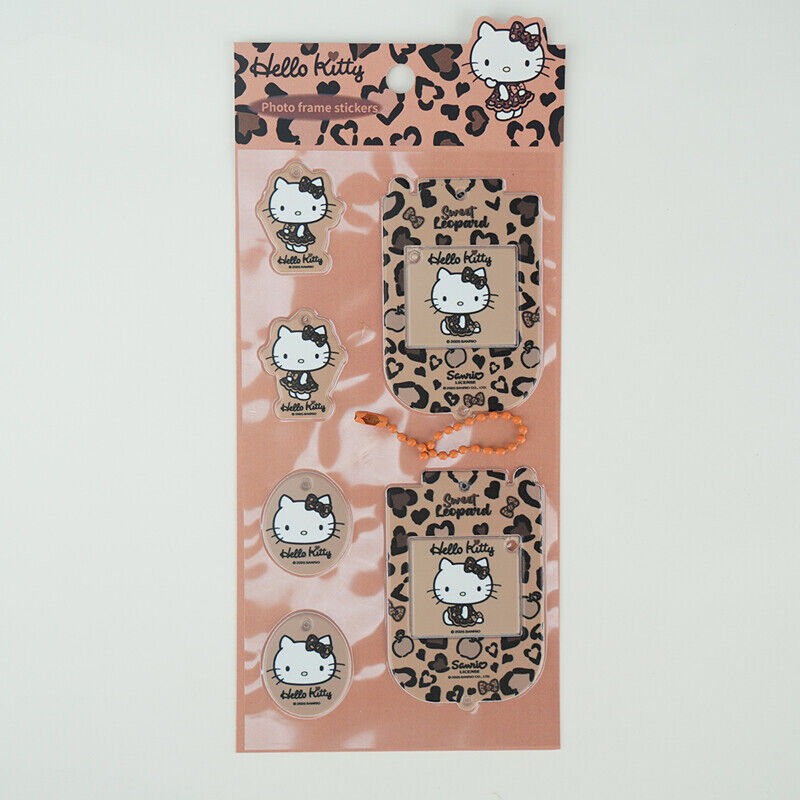 Conjunto de Autocolantes Puffy em Design de Telemóvel da Hello Kitty Leopard (2 Modelos Sortidos)