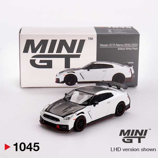 MINI GT Nissan GT-R Nismo 2024 Brilliant White Pearl LHD 1/64 (1045)