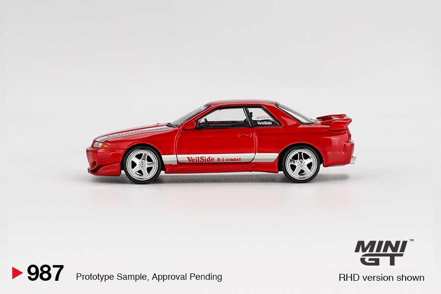 MINI GT Nissan Skyline GT-R (R32) VeilSide Combat C-I Gem Red 1/64 (987) 3