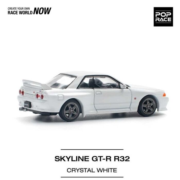 POP RACE Nissan Skyline GT-R R32 Crystal White 1/64 (PR64-157)