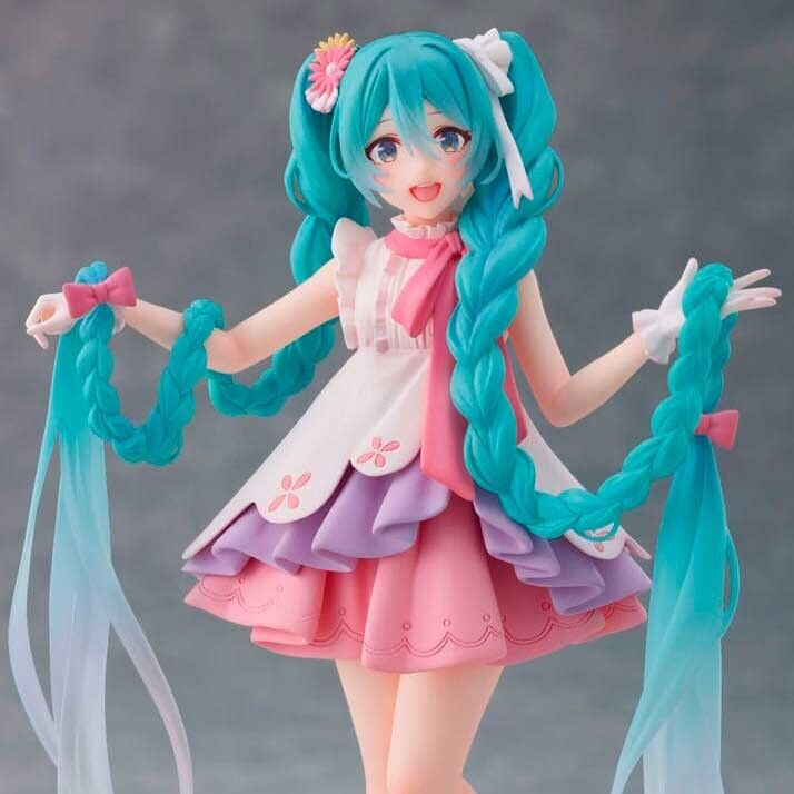 Taito Hatsune Miku Wonderland Rapunzel Version