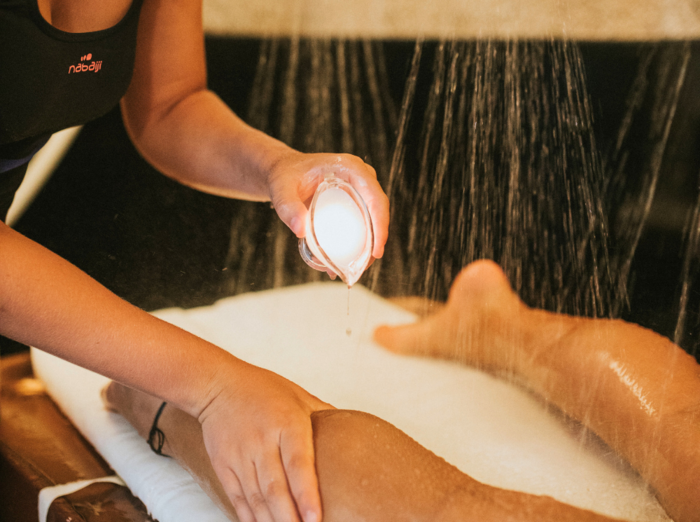 Massagem Duche Vichy Velas H2O (2 mãos)
