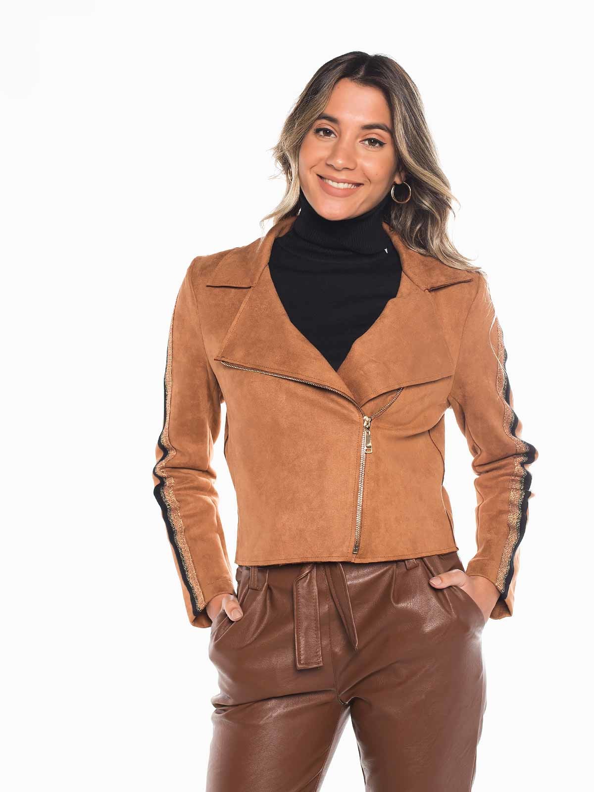 chaqueta camel