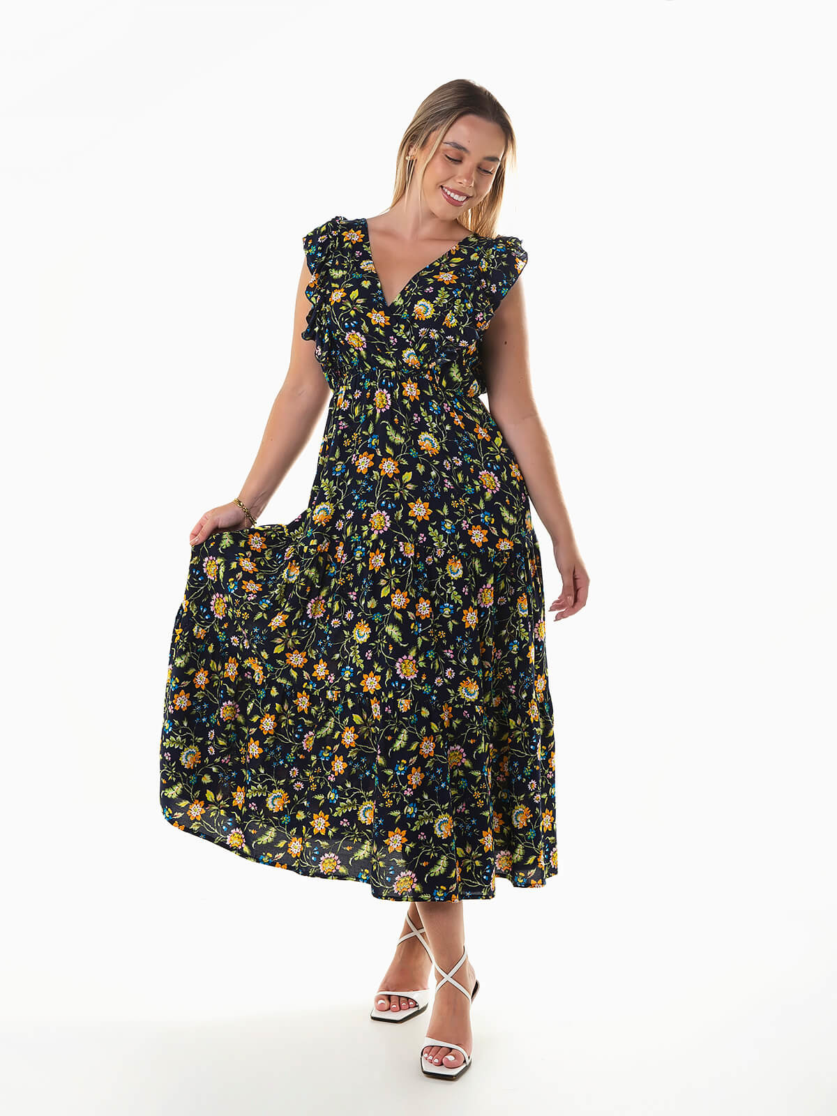 Vestido midi floral com folhos