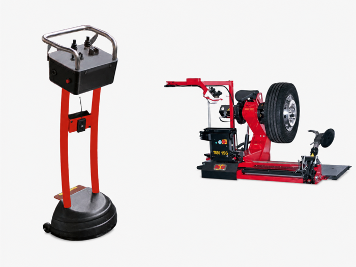 Máquina de desmontar pneus pesados TBE155 Super MONDOLFO