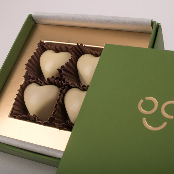 White Hazelnut Heart 4 pcs
