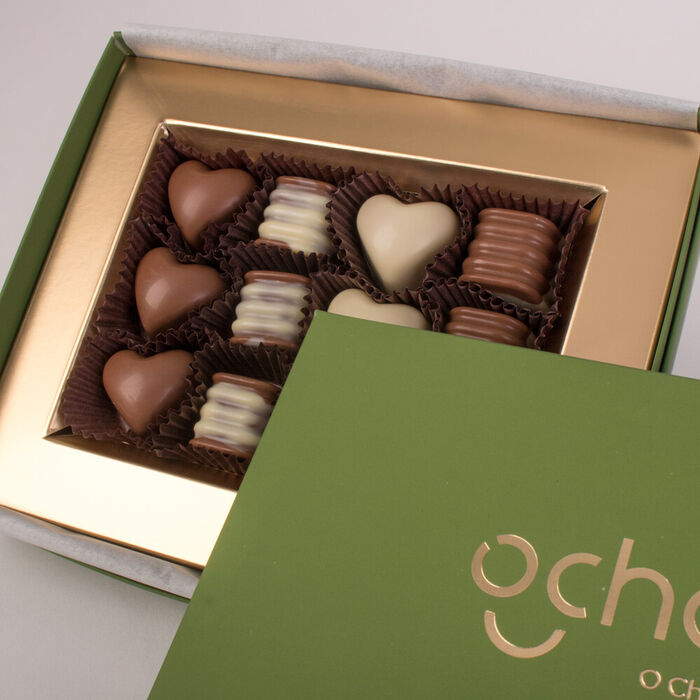 Hazelnut Praline Selection 12 pcs