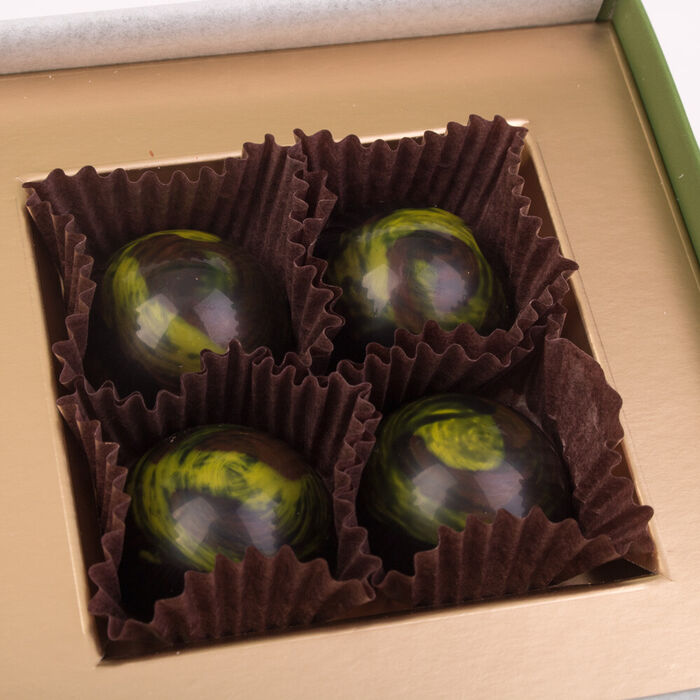 Dark Chocolate with Passion Fruit 4 pcs