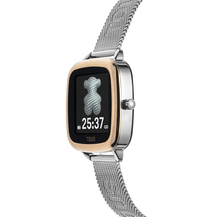 Vista de perfil de Smartwatch de bracelete e caixa prateada e mostrador digital tátil com um urso. 