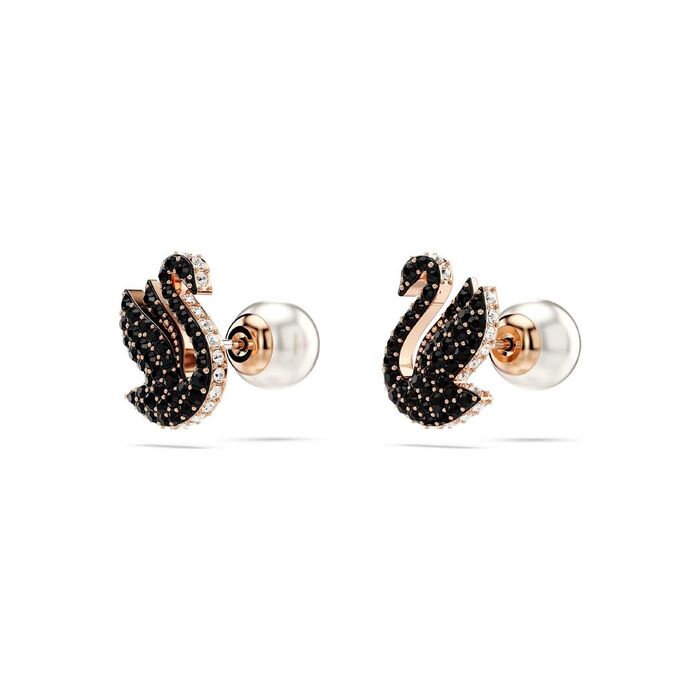 Brincos Swarovski em rose gold, de lado, com dois cisnes cravados de cristais pretos.