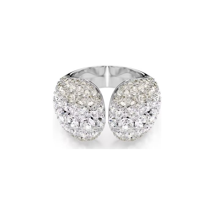 Anel Swarovski prateado, pousado de frente, com o topo aberto cravado de cristais incolores.