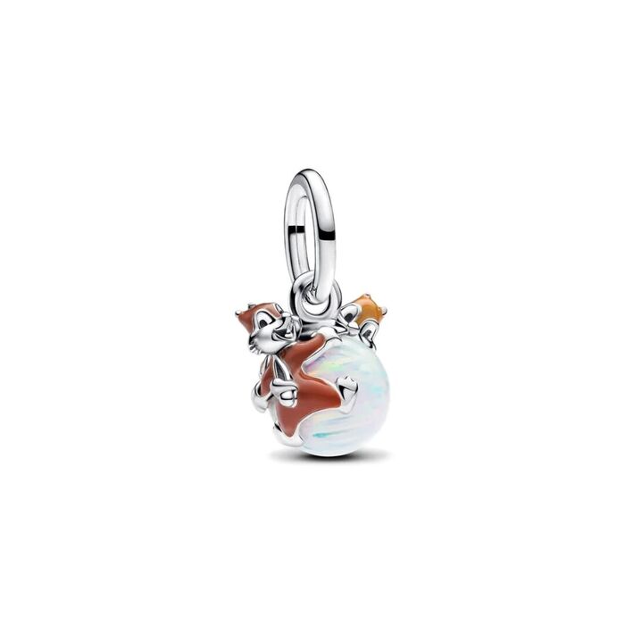 Conta Pandora com uma esfera em madrepérola com os esquilos em esmalte castanho Chip e Dale à volta.