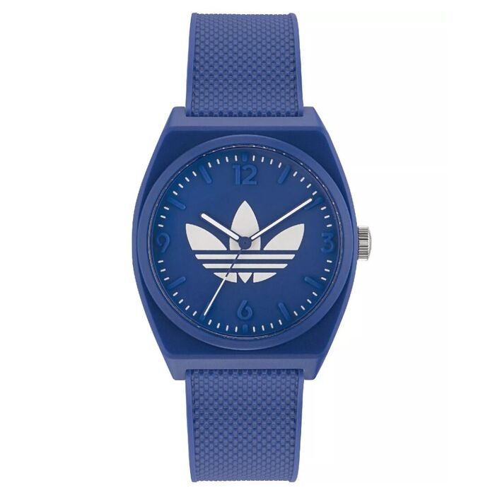 Relógio Adidas quartzo azul com bracelete em silicone azul com o símbolo branco no mostrador.