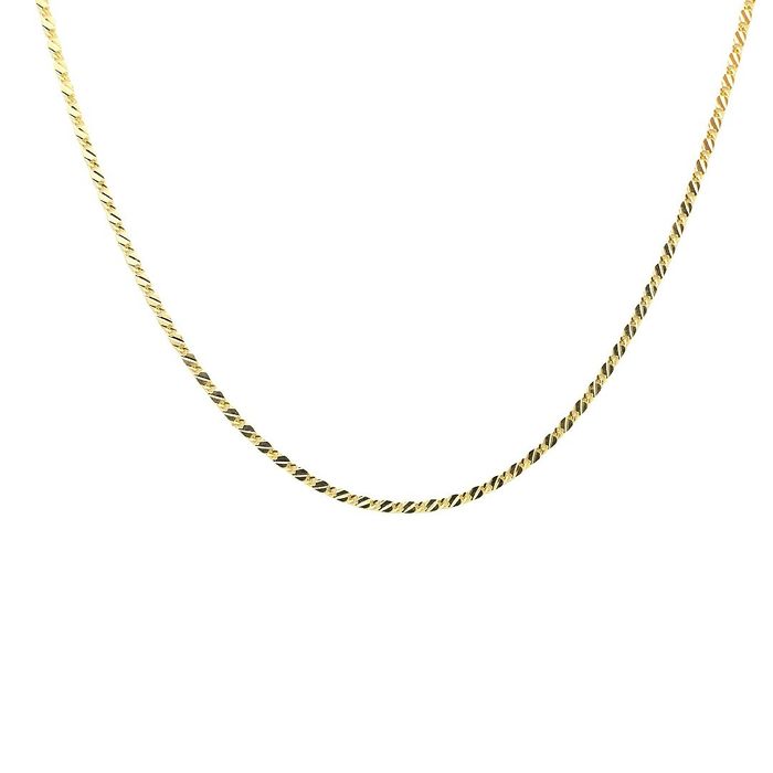 Metade de um colar em ouro amarelo 9kl da Zerus com uma malha barbela em vista de frente.