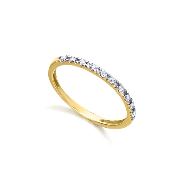 Anel feminino em ouro amarelo de dezoito quilates, com dez diamantes no topo, estilo meia memória.