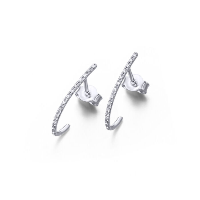 Argolas femininas LECARRÉ em ouro branco de dezoito quilates, com diamantes na parte frontal.