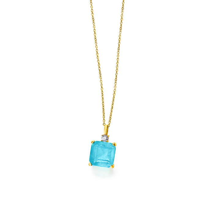 Colar fino em ouro amarelo com topázio azul marinho pendente sob a malha, de formato quadrado.