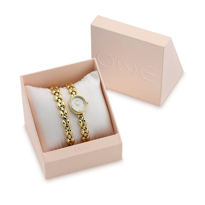 Box One rosa com um relógio dourado e mostrador branco junto de uma pulseira de elos amendoados.
