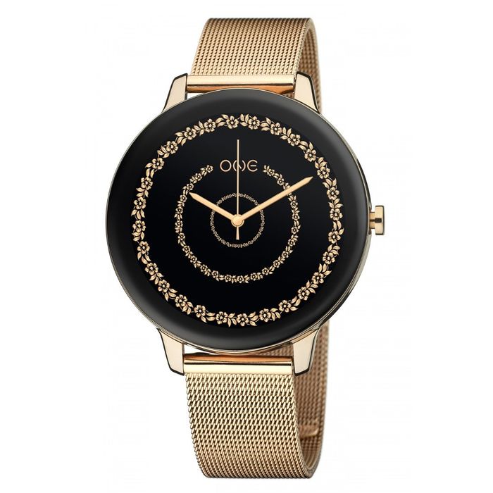 Smartwatch feminino One de bracelete em malha milanesa dourada e com uma caixa circular.