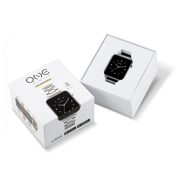 Caixa aberta com um smartwatch One de bracelete prateada com elos e com uma caixa retangular.