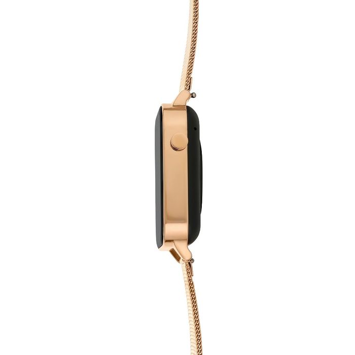 Relógio feminino One de lado com uma bracelete de elos e um botão em rose gold na caixa.