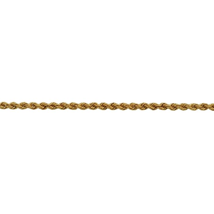 Visão detalhada pulseira em ouro de dezanove quilates, de tom dourado, de malha tipo corda.