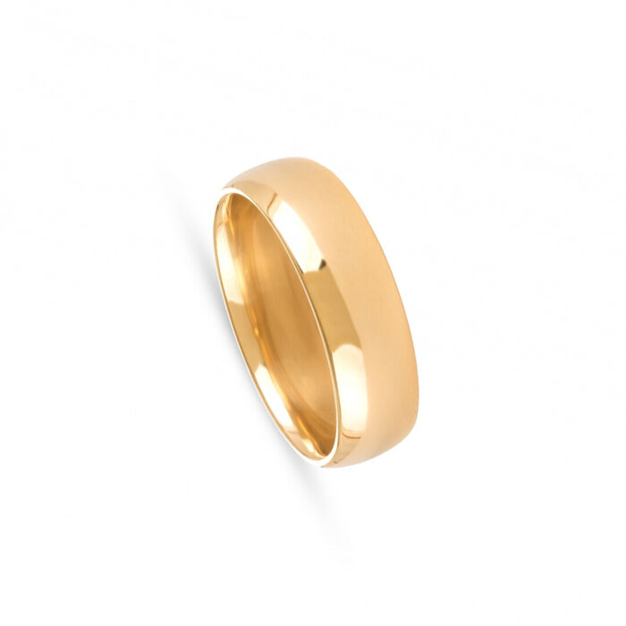 Aliança de casamento em ouro amarelo de 19.2kl da Romantis, com 6mm de largura e acabamento polido.