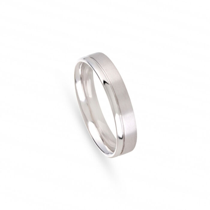 Aliança de casamento tradicional da Romantis em ouro branco de 19.2kl com 4mm de largura.