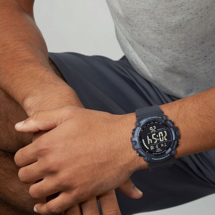 Relógio CASIO Collection AE-1500WH-8BVEF