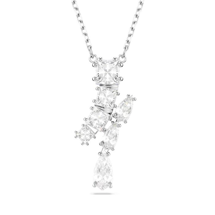 Colar Swarovski feminino com cristais swarovski de diferentes lapidações.